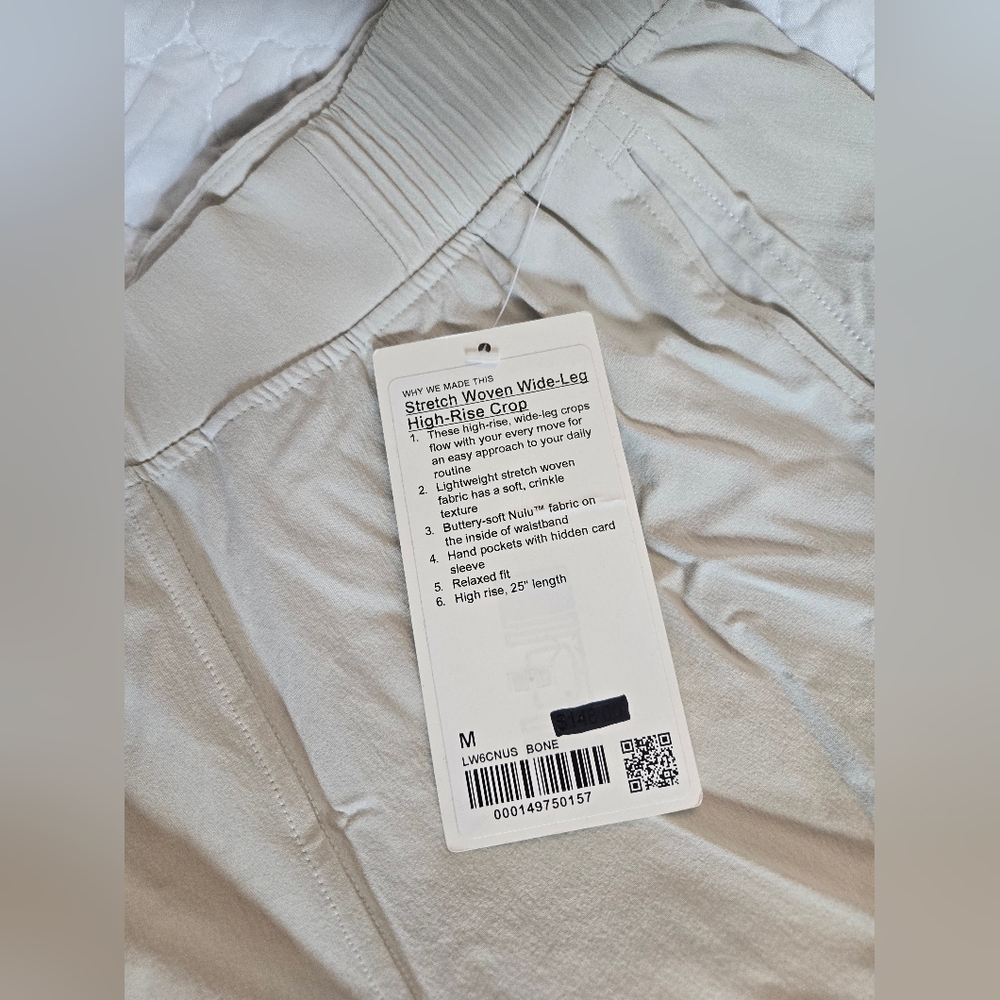 Lululemon Athletica Stretch Woven Wide-Leg High-Rise Crop Pants - Picture 2 of 6
